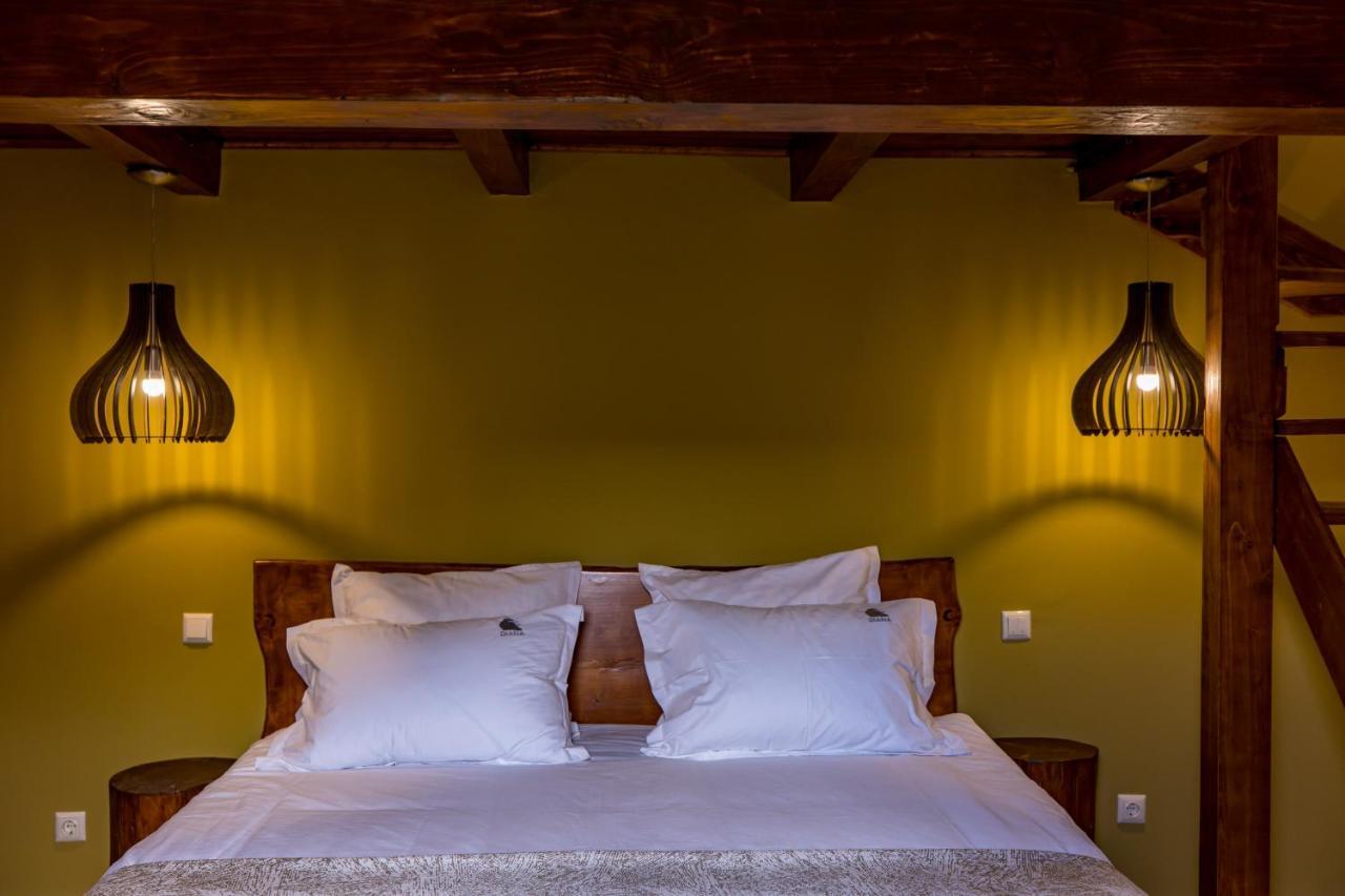 Casa Iustin Hotel Moroeni Kültér fotó